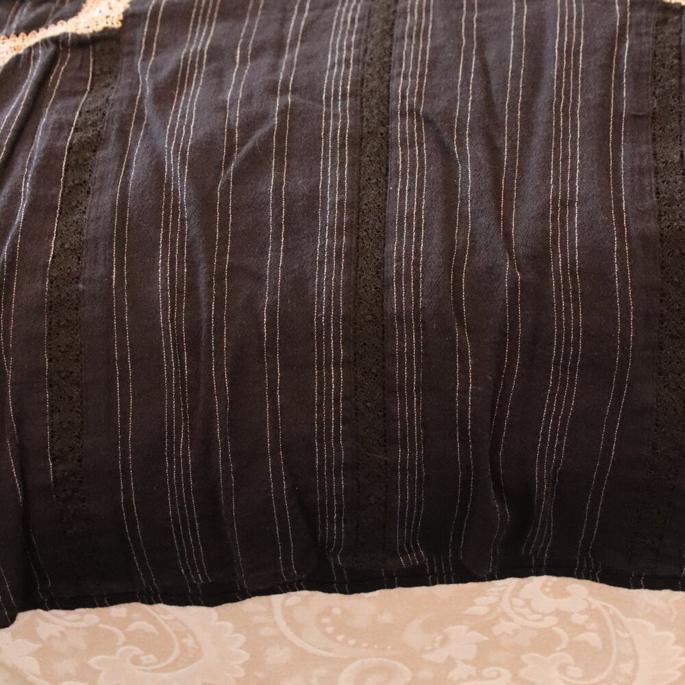 J. Jill Black embroidered /lace Tunic Top size 2X - Picture 16 of 16